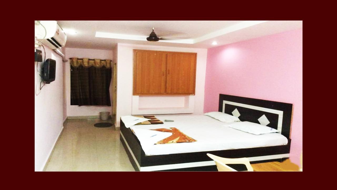 Hotel Upendra Residency Kadapa ภายนอก รูปภาพ