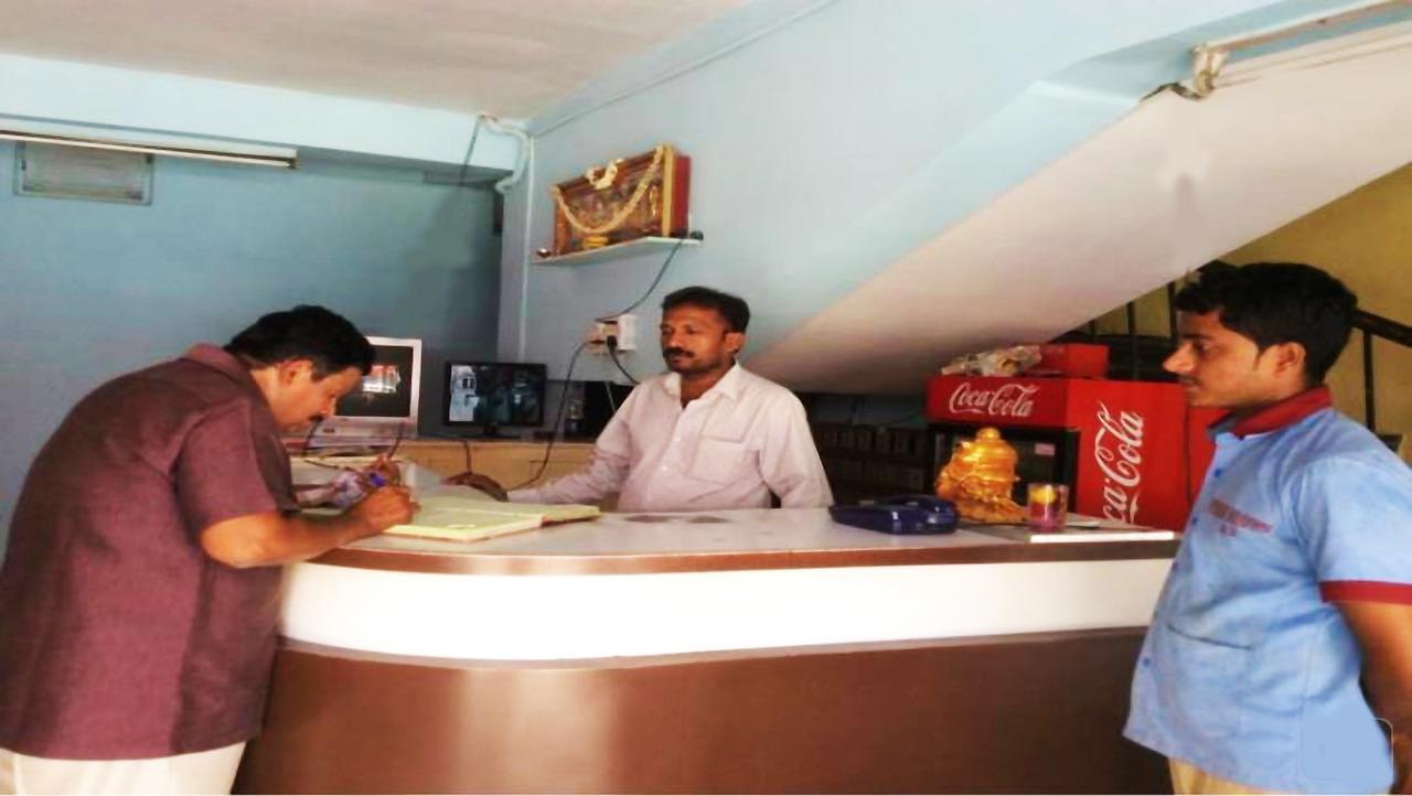 Hotel Upendra Residency Kadapa ภายนอก รูปภาพ