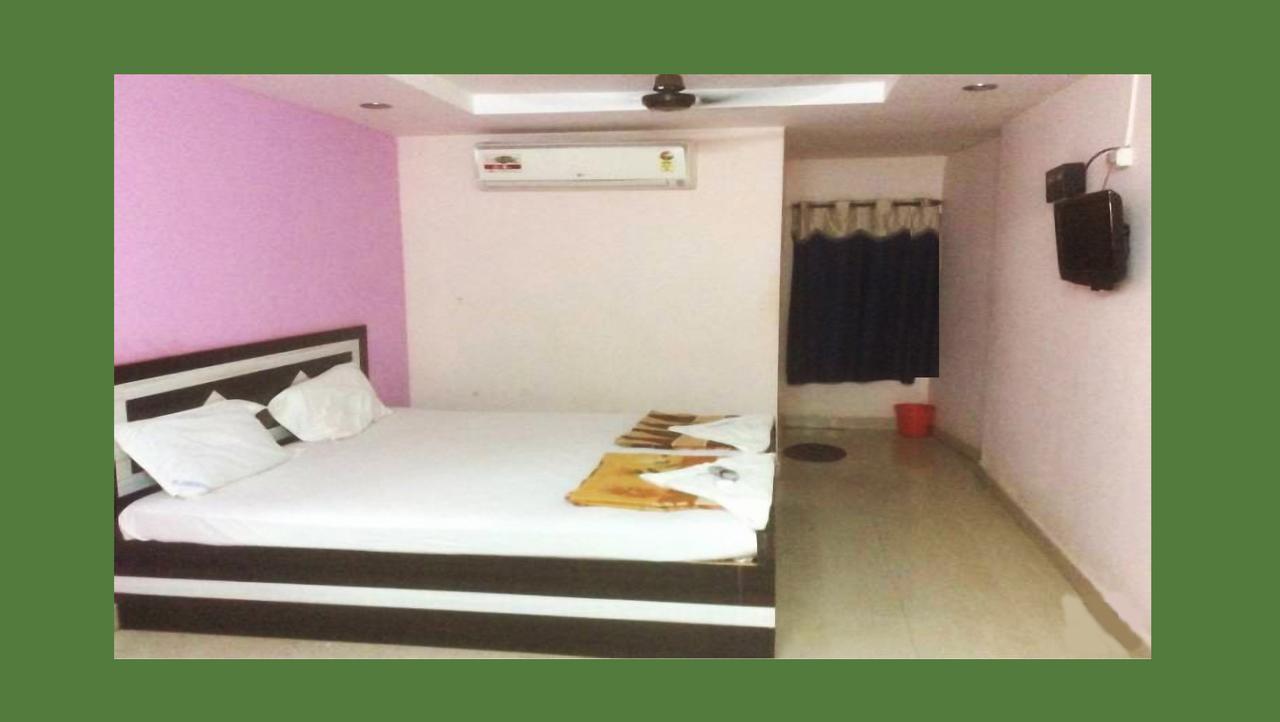 Hotel Upendra Residency Kadapa ภายนอก รูปภาพ
